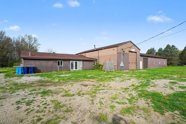 Listing Image #2 - Others for sale at 8612 Stevensville Baroda Road, Baroda MI 49101