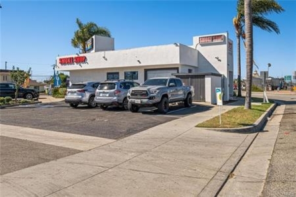 Listing Image #3 - Others for sale at 18750 Crenshaw, TORR CA 90504