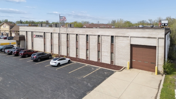 Listing Image #2 - Industrial for sale at 379 E. 147th St., Harvey IL 60426