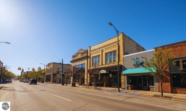 Listing Image #3 - Retail for sale at 207 E Front Street, Traverse City MI 49684