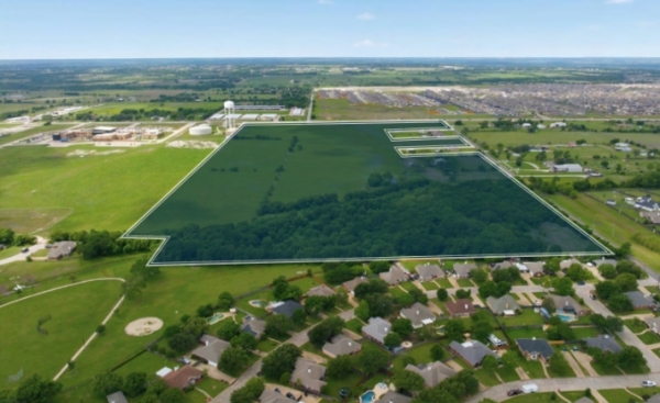 Listing Image #3 - Land for sale at 55.917 Acres on Warren Rd, Hewitt TX 76643