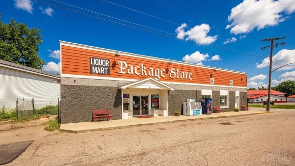 Listing Image #2 - Retail for sale at 100 Brookville Rd, West College Corner IN 47003
