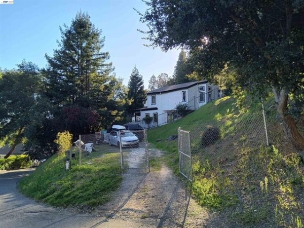 Listing Image #1 - Land for sale at 6971 Bristol Dr., Berkeley CA 94705