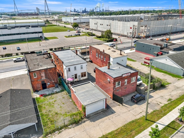 Listing Image #3 - Others for sale at 6632 W Fort Street, Detroit MI 48209