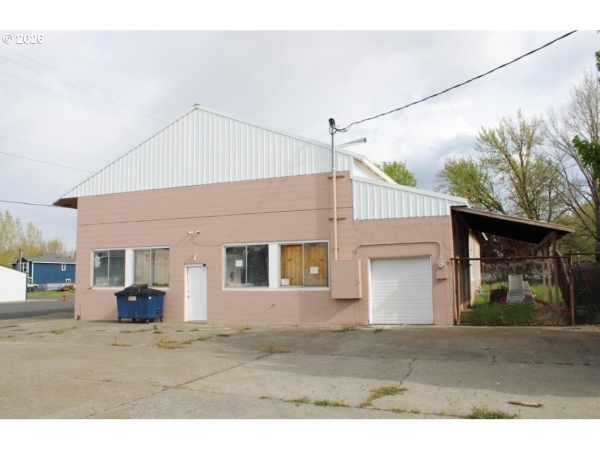 Listing Image #1 - Industrial for sale at 151 N 3RD ST, Athena OR 97813