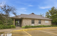 Office property for sale in Charleston, IL