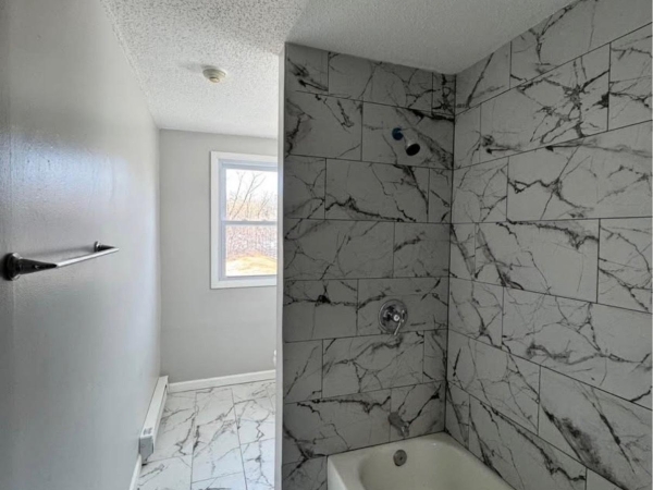 Listing Image #2 - Others for sale at 682 Old Colony Rd, 265 CT 06451