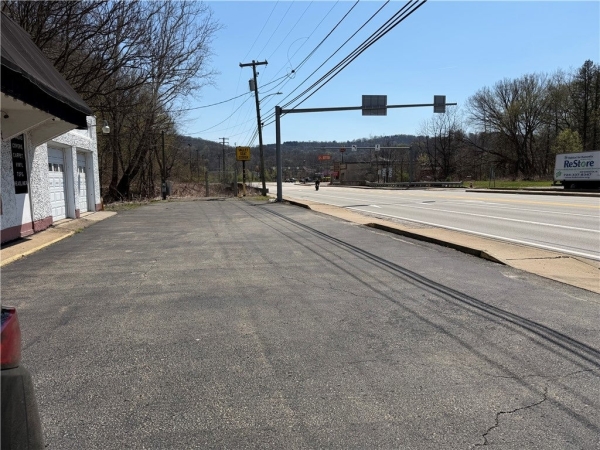 Listing Image #3 - Others for sale at 200 Freeport St, New Kensington PA 15626