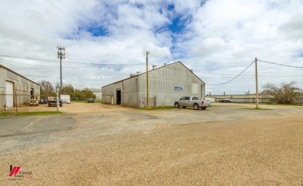 Listing Image #2 - Industrial for sale at 2117 California Drive, Bossier City LA 71111
