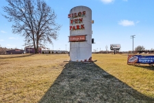 Listing Image #2 - Retail for sale at 3883 W Carleton Road, Hillsdale MI 49242