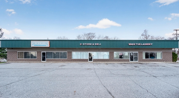 Listing Image #1 - Retail for sale at 1202-1206 Martin Luther King Junior Drive, Jackson MI 49203