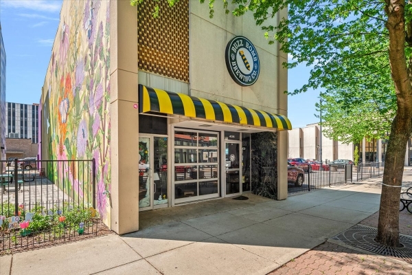 Listing Image #1 - Retail for sale at 406 E Adams St, Springfield IL 62701