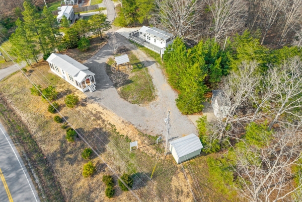 Listing Image #3 - Others for sale at 102 Thomas Rd, Dover TN 37058