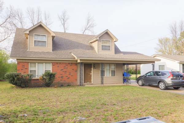 Listing Image #2 - Multi-family for sale at 3314 Dayton Avenue 3204 Sun Circle, 2206 Parkside, Jonesboro AR 72401