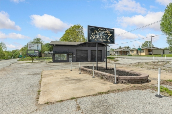 Listing Image #3 - Others for sale at 608 & 610 Wilson, Harrison AR 72601