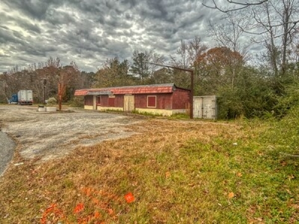 Listing Image #2 - Retail for sale at 2395 Pocahontas Trail, Willimsburg VA 23185