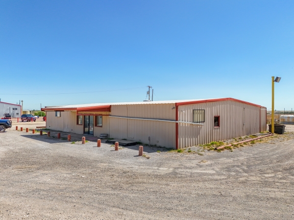 Listing Image #2 - Retail for sale at 8767 US 83, Briscoe TX 79011