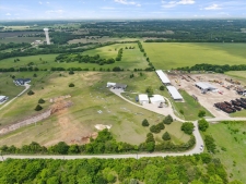 Listing Image #3 - Office for sale at 1101 Willy Vester Road, Van Alstyne TX 75495