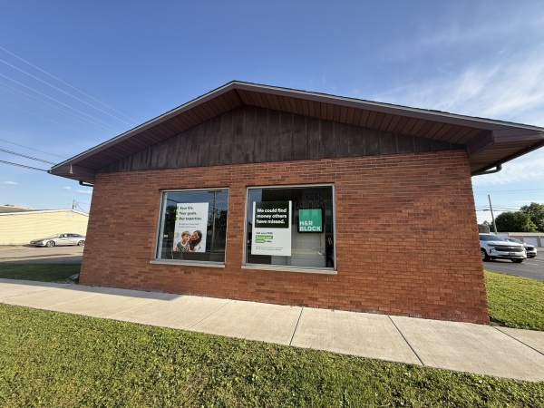 Listing Image #1 - Others for sale at 400 W Main Street, West Frankfort IL 62896