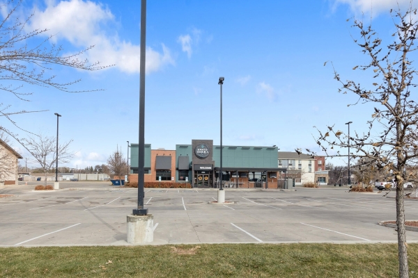Listing Image #3 - Others for sale at 2411 SE 6th Avenue, Aberdeen SD 57401