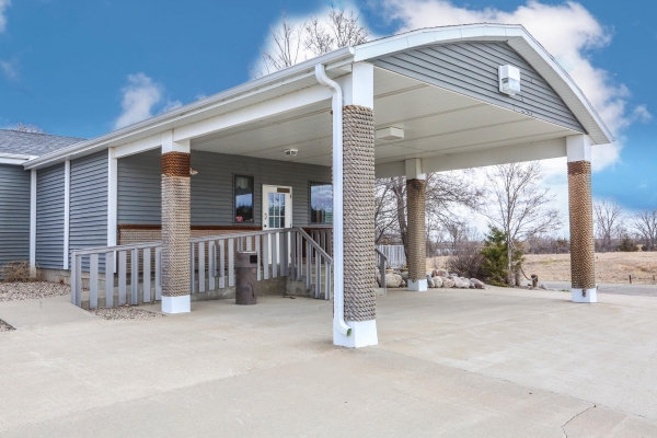 Listing Image #3 - Others for sale at 12805 S Shore Drive, Aberdeen SD 57401 Listing Image #3 - Others for sale at 12805 S Shore Drive, Aberdeen SD 57401