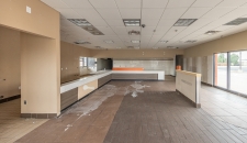 Listing Image #3 - Retail for sale at 7901 University Ave, Lubbock TX 79423
