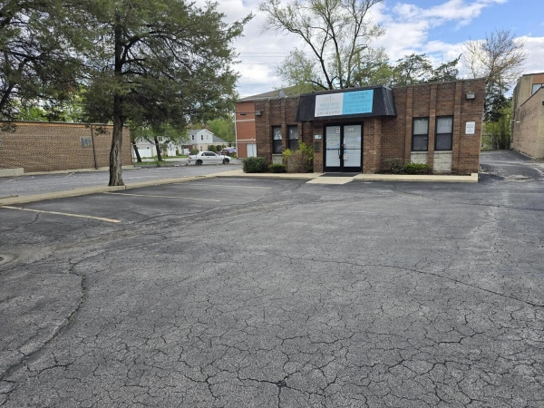 Listing Image #2 - Office for sale at 9629 Southwest Highway, Oak Lawn IL 60453