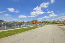 Listing Image #3 - Retail for sale at 14440 S Cicero Ave, Midlothian IL 60445