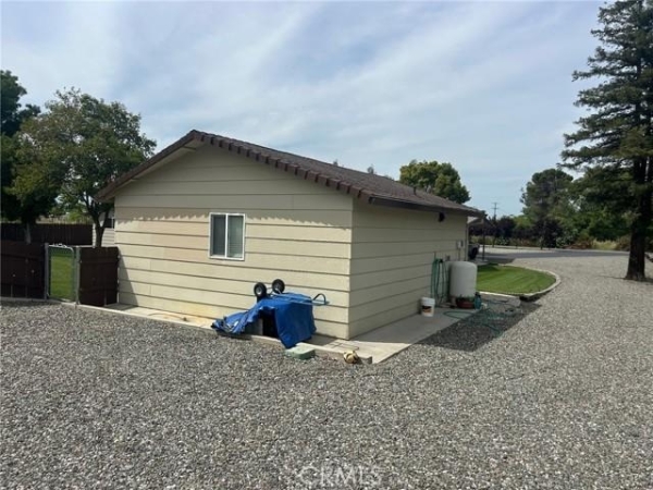 Listing Image #1 - Others for sale at 6211 County Road 12, Orla CA 95963