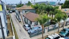 Listing Image #2 - Multi-family for sale at 840 W 81st, LA CA 90044