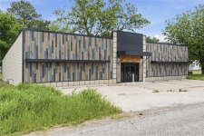 Listing Image #3 - Retail for sale at 1213 Culwell, Warner OK 74469