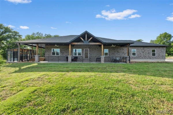 Listing Image #1 - Others for sale at 241 County Road 226, Cape Girardeau MO 63701