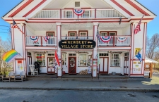 Retail for sale in Newbury, VT