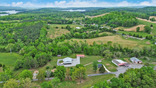Listing Image #3 - Others for sale at 148 Porter Lane, Spring City TN 37381