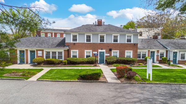 Listing Image #3 - Office for sale at 65 East Northfield Road, Livingston NJ 07039