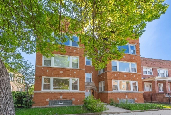 Listing Image #2 - Others for sale at 7727 S Carpenter Street, Chicago IL 60620