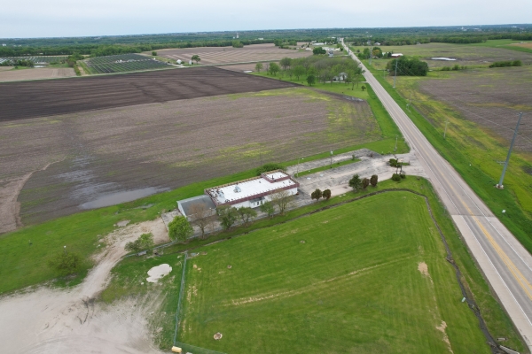 Listing Image #2 - Retail for sale at 3038 N State Route 71 Highway, Ottawa IL 61350