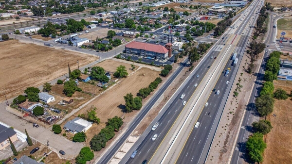 Listing Image #1 - Others for sale at 312 W Tuolumne Street, Fowler CA 93625