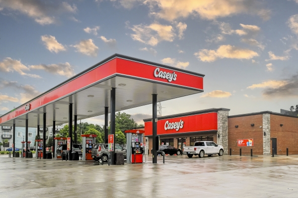 Listing Image #1 - Retail for sale at 1404 SW 17th St., Topeka KS 66604