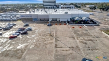Industrial property for sale in Victoria, TX