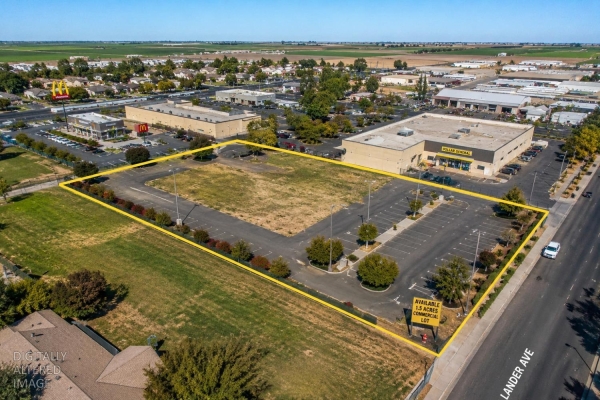 Listing Image #1 - Land for sale at 7940 Lander Ave, Hilmar CA 95324
