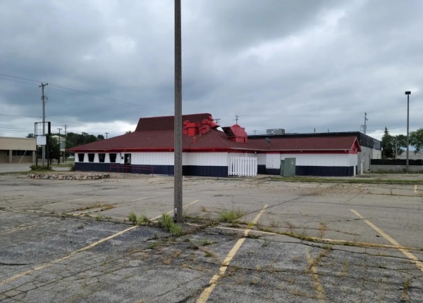 Listing Image #5 - Retail for sale at 3756 South Dort Highway, Flint MI 48507