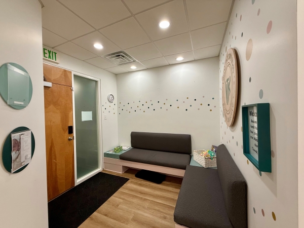 Listing Image #3 - Office for sale at 401 Wall Street Unit D, Valparaiso IN 46383