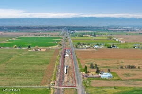 Listing Image #2 - Others for sale at 3800 Branch Rd, Wapato WA 98951