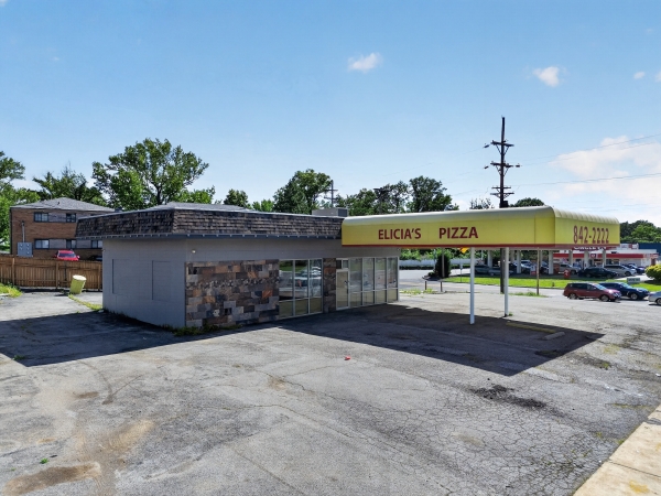 Listing Image #1 - Retail for sale at 8570 Watson Road, Webster Groves MO 63119