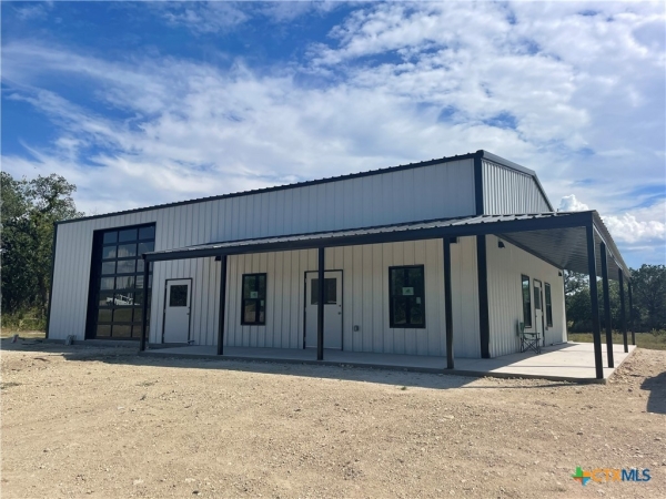 Listing Image #1 - Others for sale at 10378 Oakalla Road, Killeen TX 76549