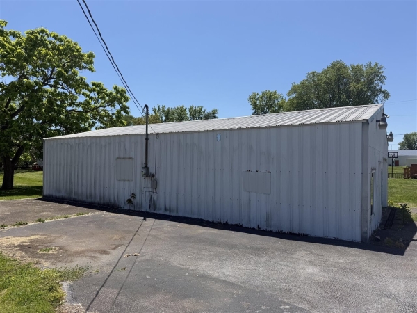 Listing Image #2 - Others for sale at 304 North Dixie Hwy, Cave City KY 42127
