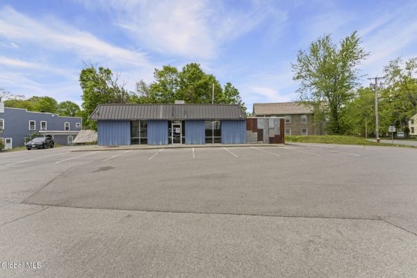 Listing Image #1 - Retail for sale at 985 Hoosick Road, Troy NY 12180 Listing Image #1 - Retail for sale at 985 Hoosick Road, Troy NY 12180