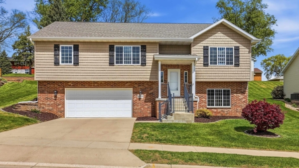 Listing Image #1 - Others for sale at 3349 Peach Tree Lane, Dubuque IA 52002 Listing Image #1 - Others for sale at 3349 Peach Tree Lane, Dubuque IA 52002