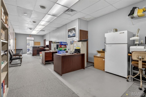 Listing Image #3 - Others for sale at 327 W Main Street, Park Hills MO 63601